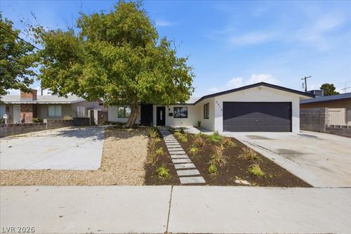 3912 Casa Grande Ave, Las Vegas, NV, 89102-0504 | Card Image