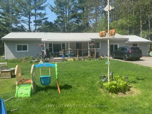 8556 Dean'S Hill Rd, Campbellcroft, ON, L0A1B0 | Card Image