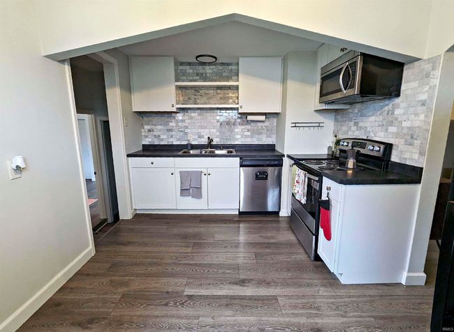 3601 N Walnut St, House other with 3 bedrooms, 1 bathrooms and null parking in Muncie IN | Image 11