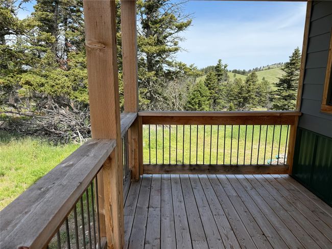Home's Deck | Image 24