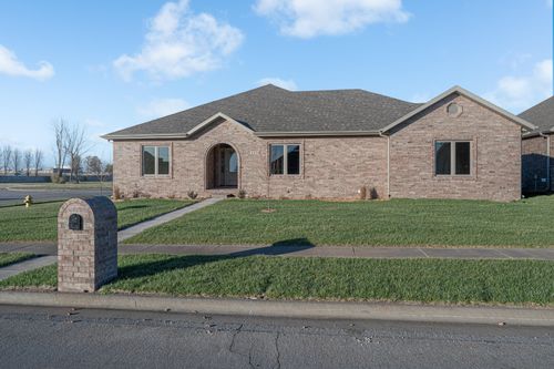 3579 W Cherokee St, Springfield, MO, 65807-2696 | Card Image