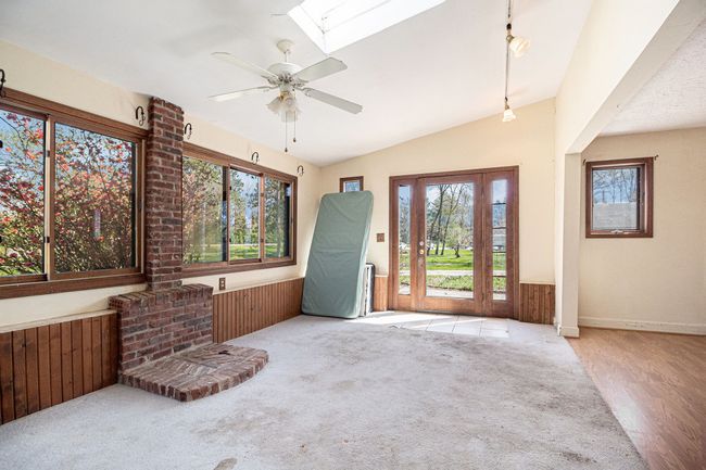4342 Pleasant Valley Rd, House other with 4 bedrooms, 2 bathrooms and null parking in Brighton MI | Image 9
