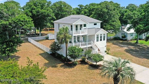 2813 Sea Vista Dr Sw, Supply, NC, 28462-5615 | Card Image