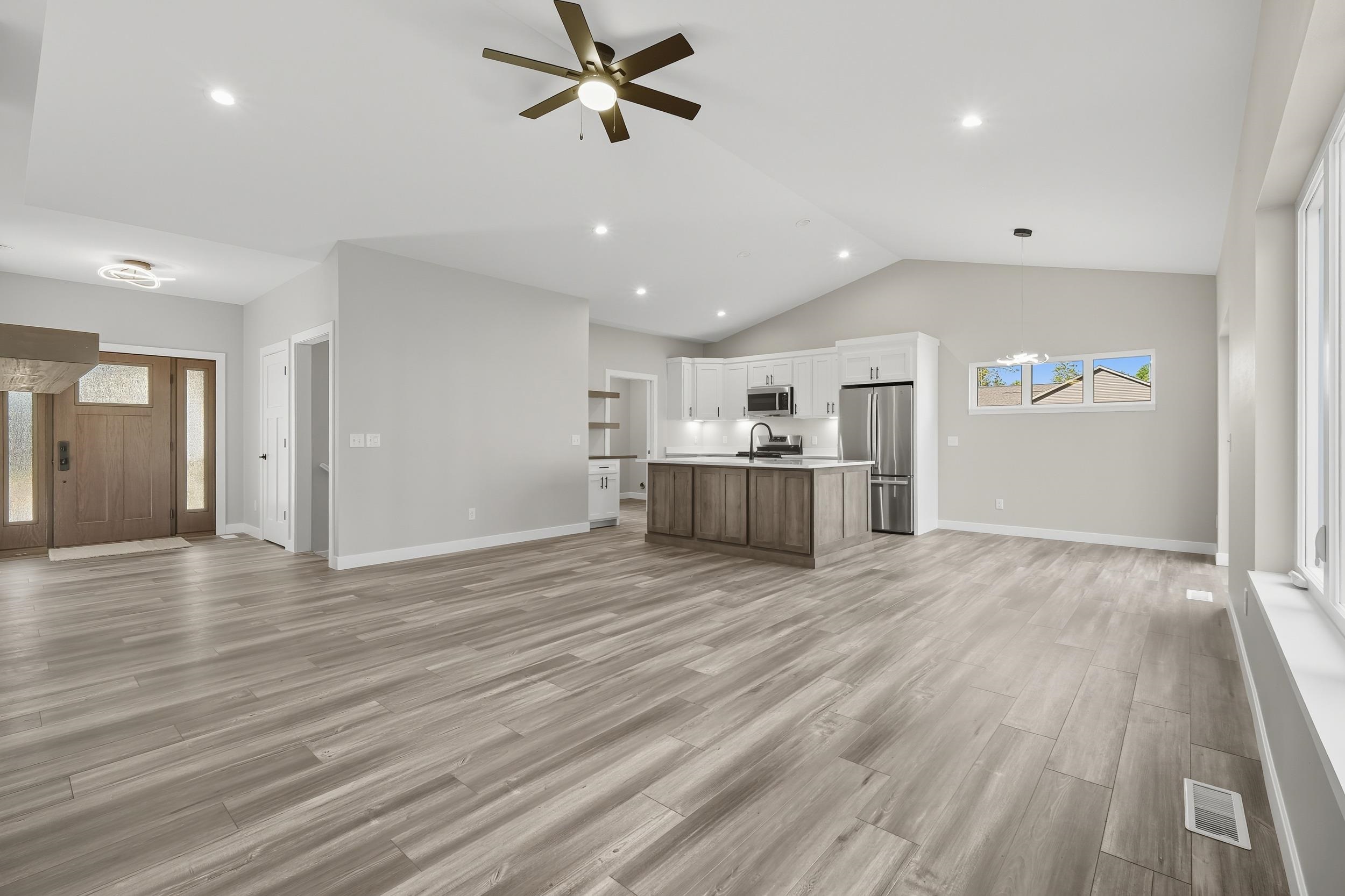 Residential in Pacific 3