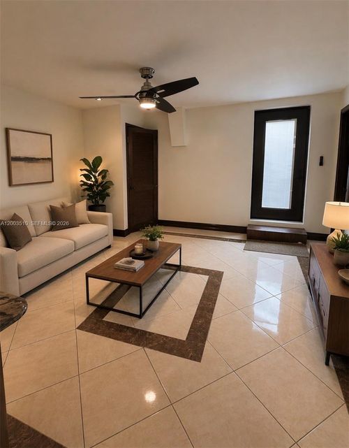 2-8013 Sw 199th Ter, Cutler Bay, FL, 33189 | Card Image