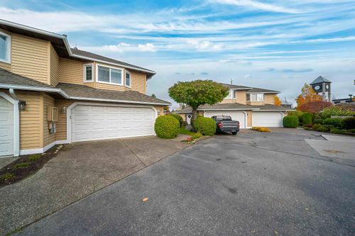 117-15121 19 Ave, Surrey, BC, V4A8J4 | Card Image