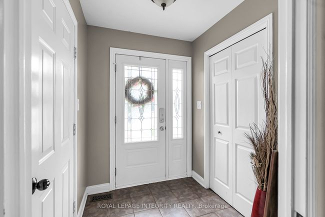 110 Heritage Pl, House attached with 4 bedrooms, 3 bathrooms and 2 parking in Cornwall ON | Image 5