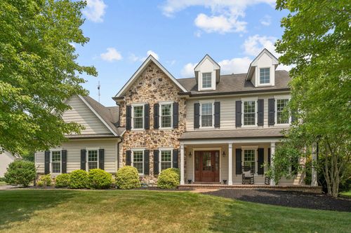 27 Cameron Ct, EXTON, PA, 19341-2371 | Card Image