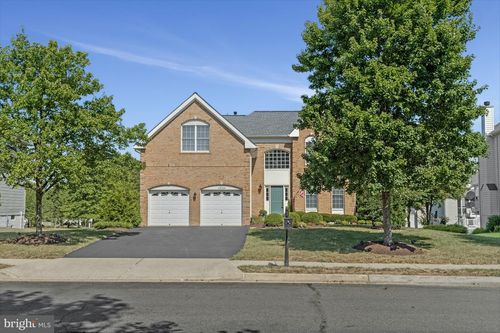 43524 Lucketts Bridge Cir, ASHBURN, VA, 20148-6715 | Card Image