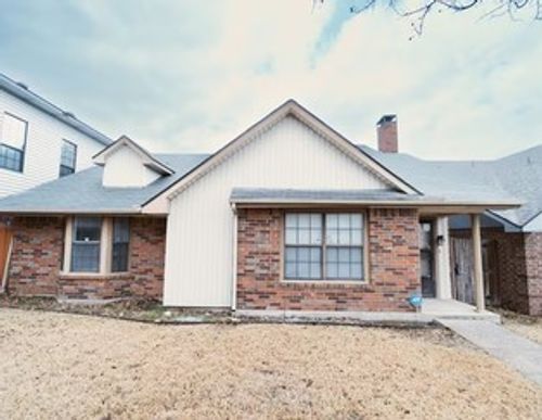 1901 Wyatt Dr, Garland, TX, 75040-9410 | Card Image