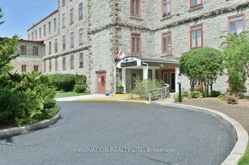 209-1 Rosamond St E, Almonte, ON, K0A1A0 | Card Image