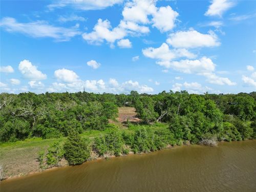 9204 Neville Ave, Hitchcock, TX, 77563-3026 | Card Image