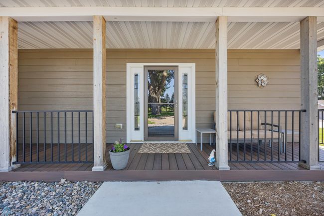 Front Exterior | Image 32