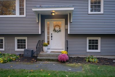 90 Harbor St, House other with 3 bedrooms, 2 bathrooms and 4 parking in Pepperell MA | Image 3