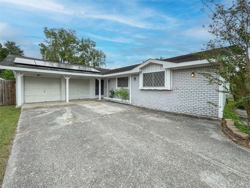 4522 Sage Cir, Baytown, TX, 77521-1756 | Card Image