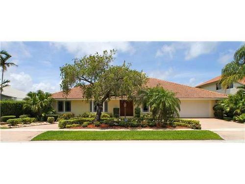 885 Ne Mulberry Dr, Boca Raton, FL, 33487-1753 | Card Image