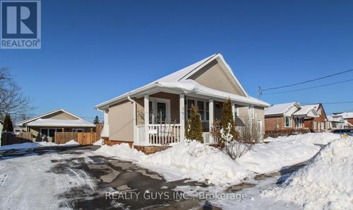 660 Orpington Road, Peterborough (Otonabee Ward 1), ON, K9J4A4 | Card Image