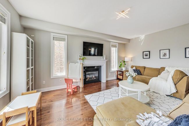 955 Coyston Dr, House other with 5 bedrooms, 5 bathrooms and 4 parking in Oshawa ON | Image 11
