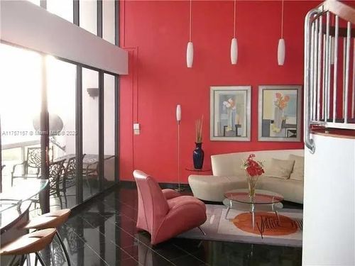 ph-3-20185 E Country Club Dr, Aventura, FL, 33180-3054 | Card Image