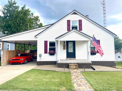 205 W Indiana Street, House other with 4 bedrooms, 2 bathrooms and null parking in Holland IN | Image 2