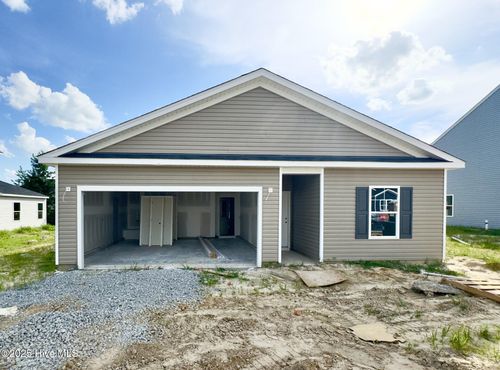 604 S Squires Run Ln, Richlands, NC, 28574 | Card Image