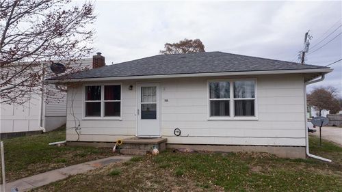103 E Missouri St, Oregon, MO, 64473-8121 | Card Image