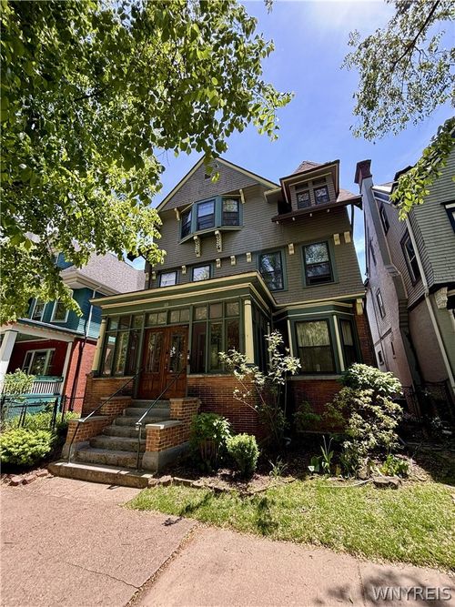 115 Bidwell Pkwy, Buffalo, NY, 14222-1161 | Card Image