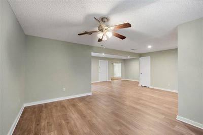 1319 Lyric Lane, House other with 3 bedrooms, 2 bathrooms and null parking in La Marque TX | Image 2