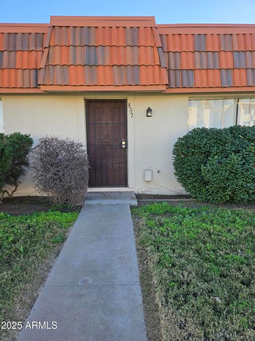 4711 W Northern Ave, Glendale, AZ, 85301-1543 | Card Image