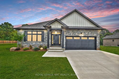 1129 Balfour St, Fenwick, ON, L0S1C0 | Card Image