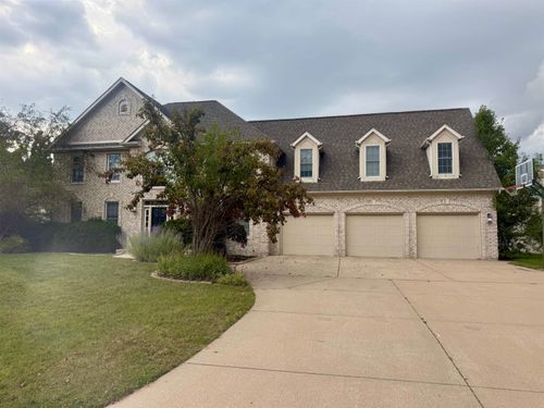 19 Cobblestone Pl, Saginaw, MI, 48603-3547 | Card Image