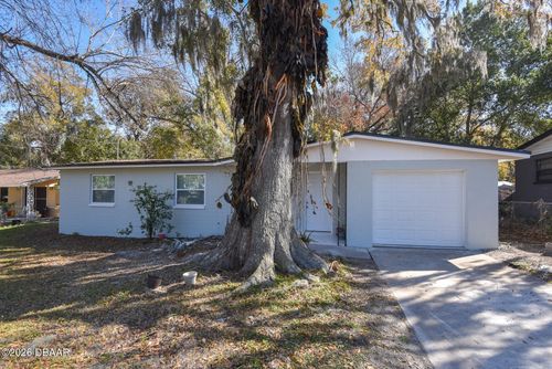 1077 Madison Avenue, Daytona Beach, FL, 32114 | Card Image