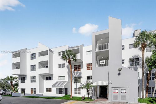 203c-2870 Ne 14th Street Cswy, Pompano Beach, FL, 33062-3623 | Card Image