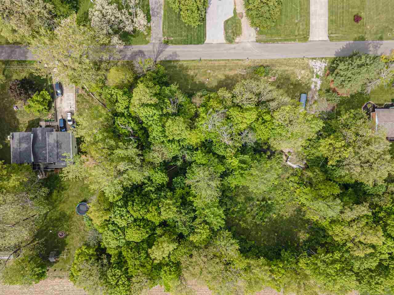 Land in Eaton 4