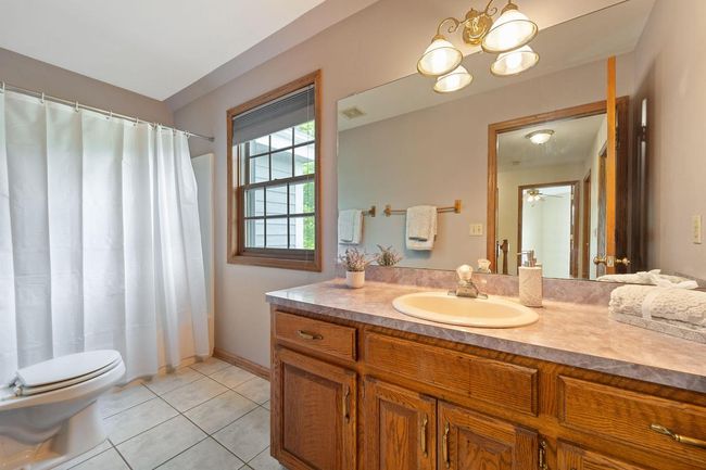 N31W7262 Lincoln Boulevard, House other with 5 bedrooms, 3 bathrooms and null parking in Cedarburg WI | Image 19