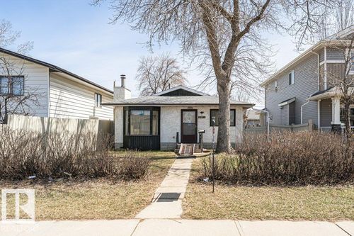 9921 162 St Nw, Edmonton, AB, T5P3L3 | Card Image