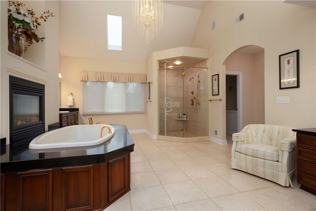 511 Jennifer Ln, House other with 5 bedrooms, 7 bathrooms and 4 parking in Gibsonia PA | Image 34