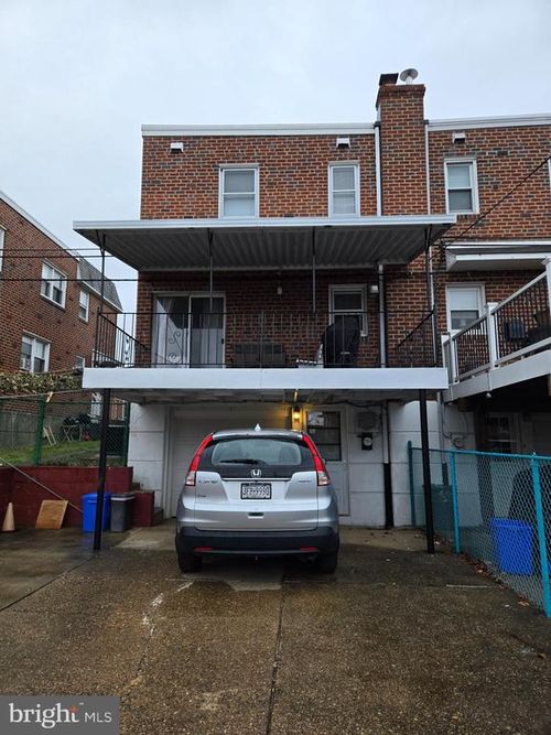 2049 Nester St, PHILADELPHIA, PA, 19115-4710 | Card Image