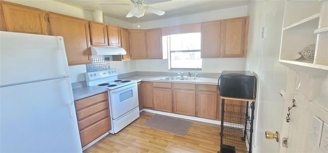 327 4 Th St W, House other with 2 bedrooms, 2 bathrooms and null parking in Palmetto FL | Image 9