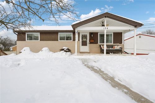 134 Vetter Dr, Pittsburgh, PA, 15235-2343 | Card Image