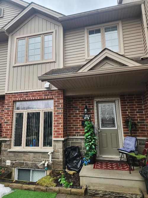 69-1061 Eagletrace Drive, London North, ON, N6G0T3 | Card Image