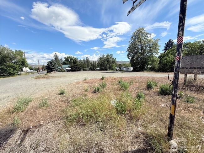 0 2 Nd Ave N, Home with 0 bedrooms, 0 bathrooms and null parking in Okanogan WA | Image 6