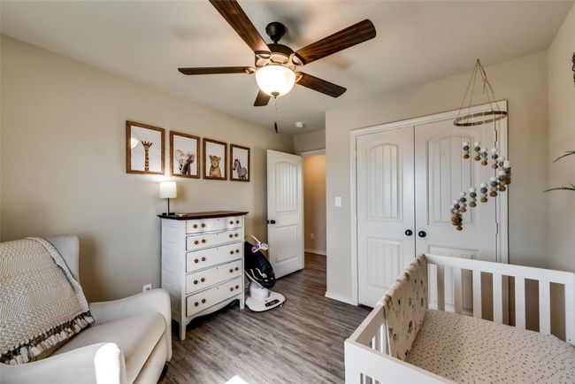 906 Chaparral Trl, Home with 3 bedrooms, 3 bathrooms and null parking in Midlothian TX | Image 23