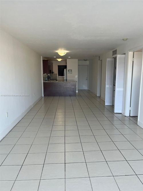 411-6055 W 19th Ave, Hialeah, FL, 33012 | Card Image