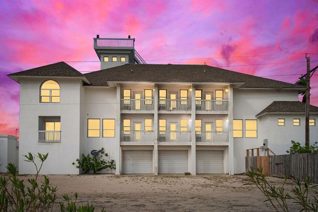 2100 E Highway 361, House other with 14 bedrooms, 15 bathrooms and null parking in Aransas Pass TX | Image 4