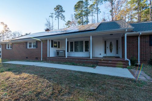 700 Fernwood Dr, Clayton, NC, 27520-2108 | Card Image