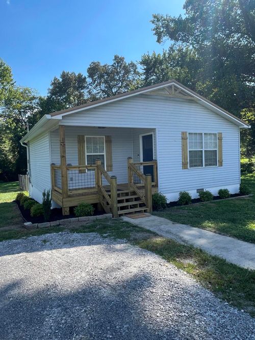 82 Curtis Rd, Pikeville, TN, 37367-3630 | Card Image