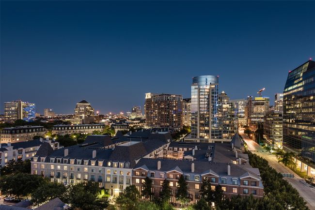 South balcony view | Image 30