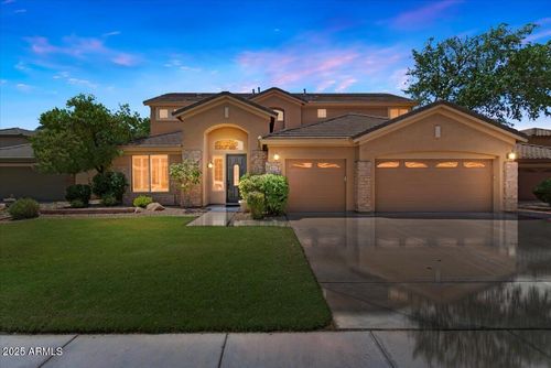 857 E Carla Vista Dr, Gilbert, AZ, 85295-5493 | Card Image