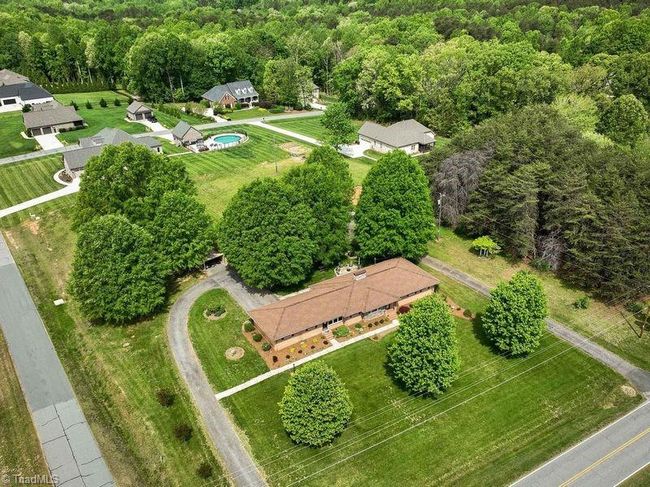 7044 Belews Creek Rd, House other with 3 bedrooms, 3 bathrooms and null parking in Belews Creek NC | Image 39